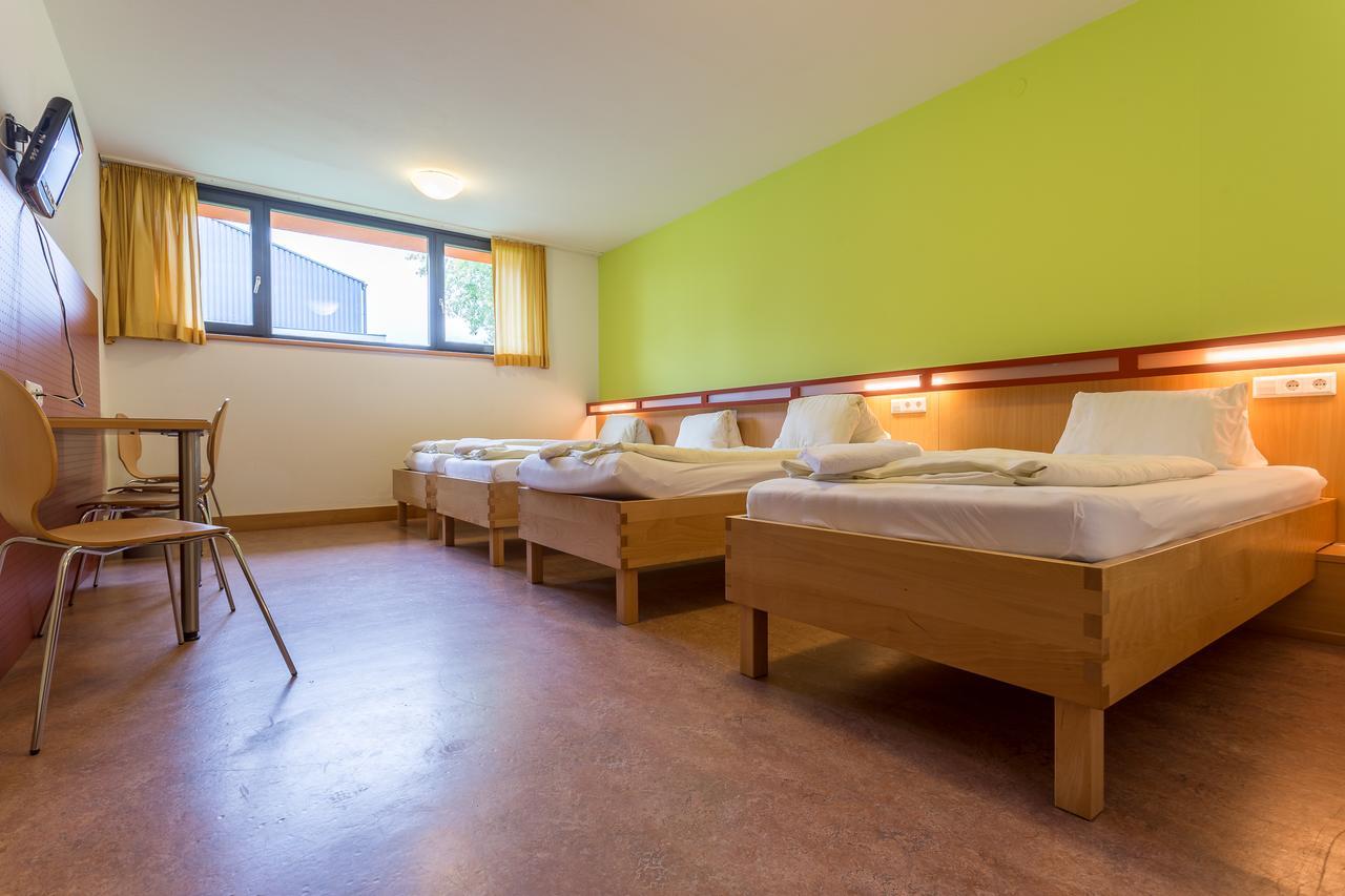 Sportsarea Grimming Bed and Breakfast Niederöblarn Esterno foto