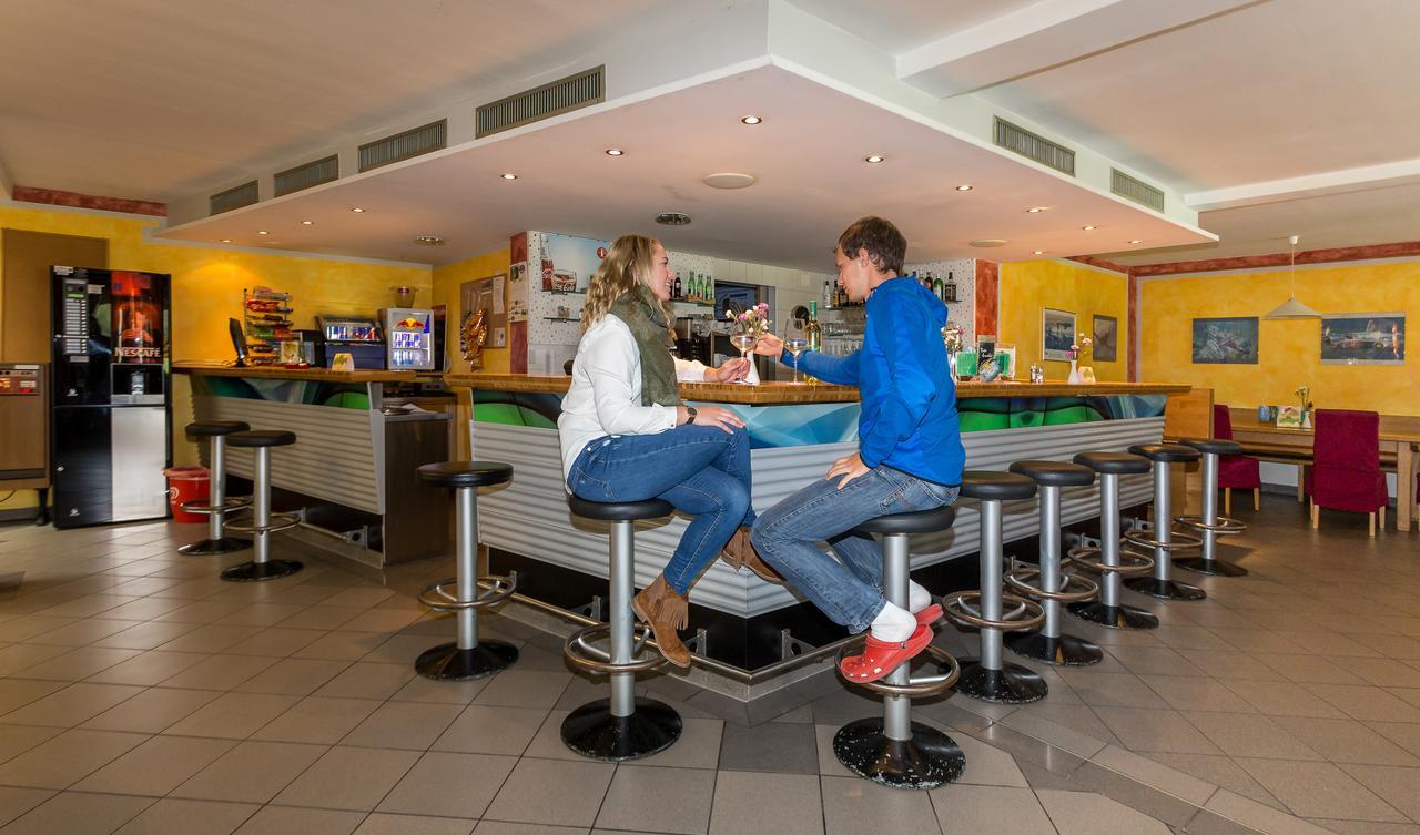 Sportsarea Grimming Bed and Breakfast Niederöblarn Esterno foto